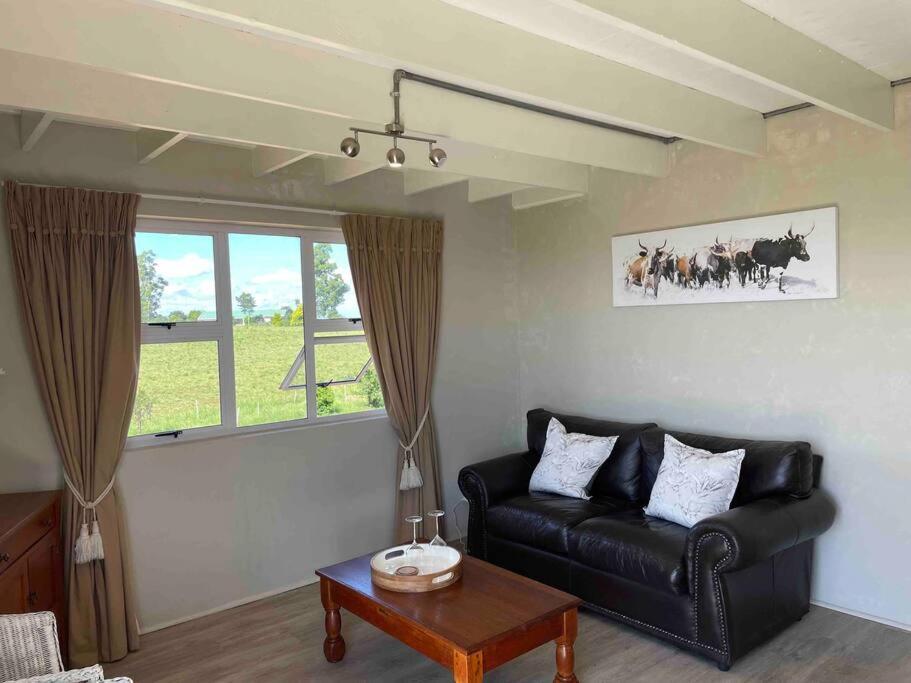 Protea Loft - Romantic Stay - No Load Shedding ヒルトン エクステリア 写真